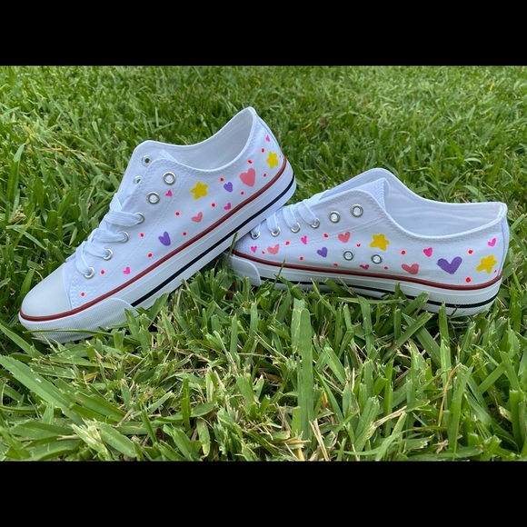 Hand painted shoes for women - Picture 3 of 3